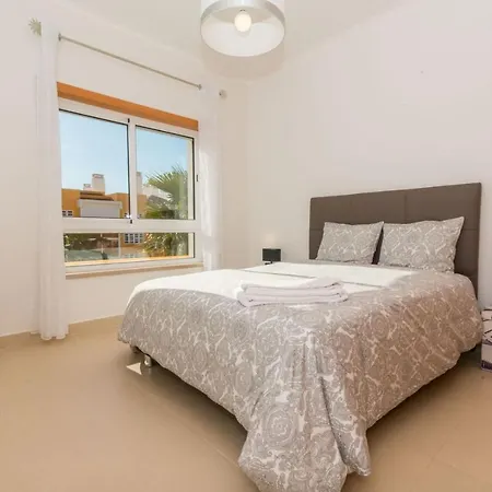 A 15min Walk From Cabanas, Pool, Bbq And Big Terrace, Wifi And Air Conditioning